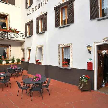 Stelvio بورمْيو